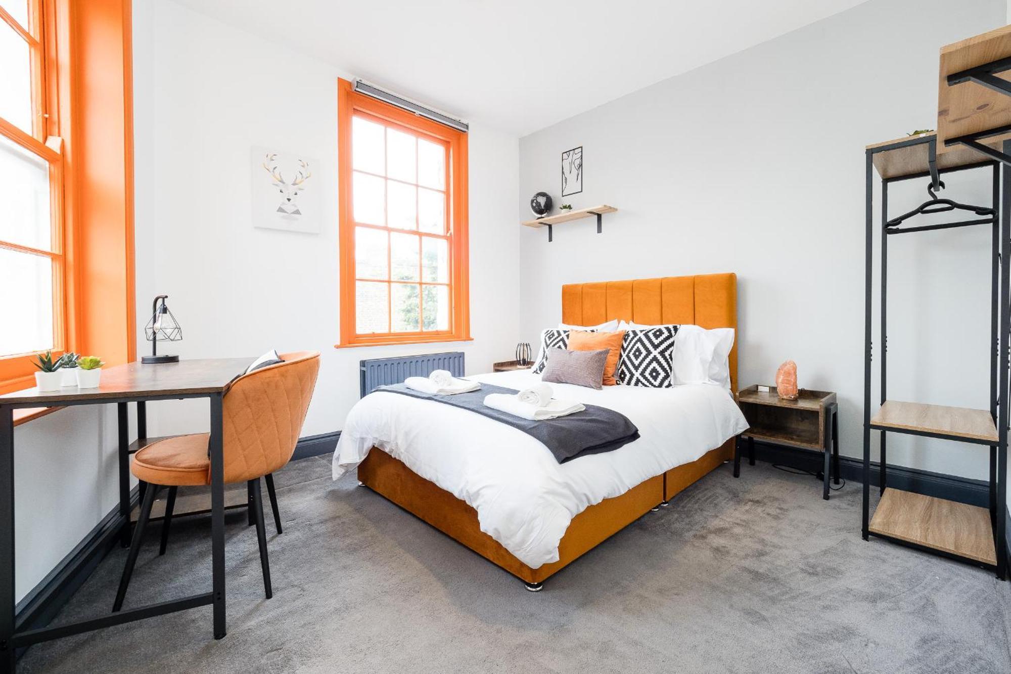 Spacious 6 Ensuite Bedroom House In Central Londen Buitenkant foto