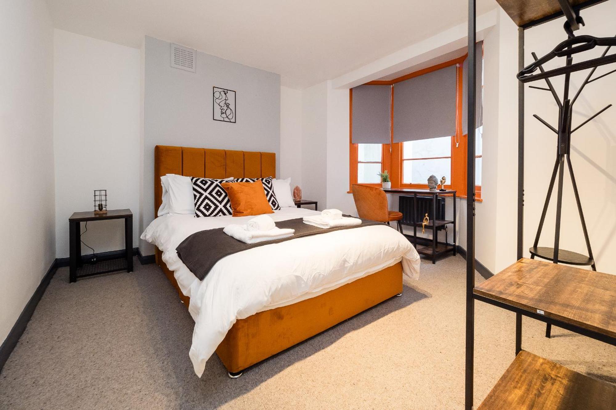 Spacious 6 Ensuite Bedroom House In Central Londen Buitenkant foto