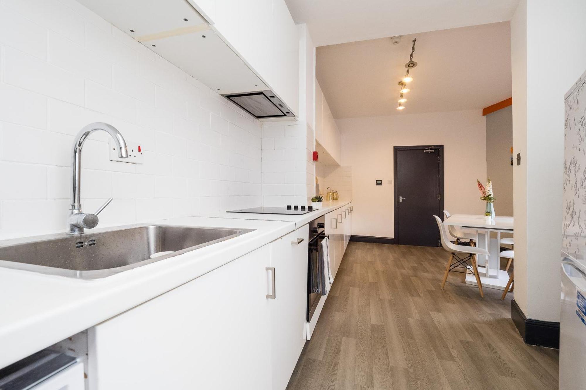 Spacious 6 Ensuite Bedroom House In Central Londen Buitenkant foto